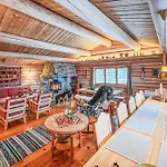 Stunning In With Wifi Holiday home